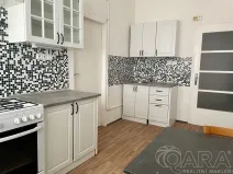 Pronájem bytu 1+1, Praha - Břevnov, Na Petynce, 31 m2