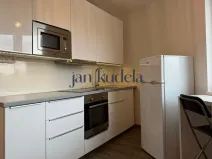 Pronájem bytu 1+kk, Brno, třída Generála Píky, 36 m2