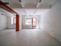 Prodej obchodního prostoru, Karlovy Vary, Moravská, 160 m2