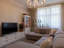 Prodej bytu 3+1, Karlovy Vary, Poděbradská, 101 m2