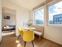 Prodej bytu 1+kk, Praha, Peroutkova, 34 m2