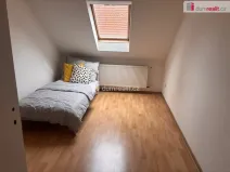 Pronájem atypického bytu, Praha - Lipence, Jílovišťská, 14 m2
