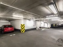 Pronájem garážového stání, Praha - Smíchov, Karla Engliše, 25 m2