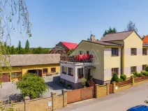 Prodej rodinného domu, Mořina, 320 m2