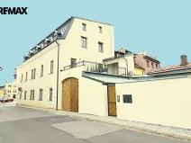 Pronájem bytu 1+kk, Chrastava, náměstí 1. máje, 35 m2
