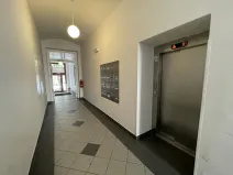 Pronájem bytu 3+kk, Praha, Bubenečská, 80 m2