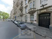 Pronájem garážového stání, Praha - Smíchov, Janáčkovo nábřeží, 15 m2