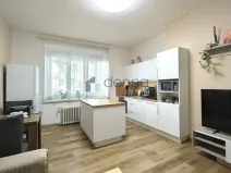 Pronájem bytu 2+kk, Praha, Vršovická, 57 m2