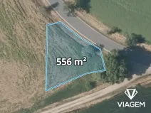 Prodej podílu pole, Tachlovice, 185 m2