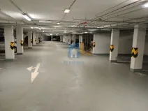 Pronájem garážového stání, Praha, Březenská, 12 m2