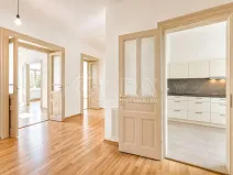 Pronájem bytu 2+1, Praha - Staré Město, Kaprova, 84 m2