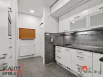 Prodej bytu 2+1, Praha - Bubeneč, V. P. Čkalova, 51 m2
