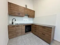 Pronájem bytu 1+1, Tábor, Žižkovo nám., 38 m2