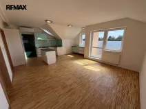 Prodej bytu 3+kk, Šestajovice, Revoluční, 74 m2