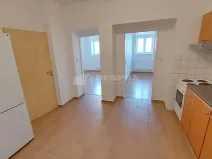 Pronájem bytu 3+1, Praha - Žižkov, Biskupcova, 70 m2