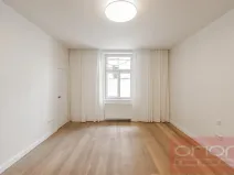 Pronájem bytu 3+kk, Praha - Vinohrady, náměstí Jiřího z Poděbrad, 93 m2
