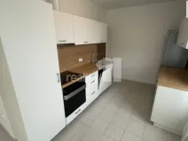 Pronájem bytu 3+1, Jiřice, 75 m2