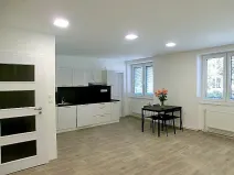 Pronájem bytu 2+kk, Uherské Hradiště, Tř. Maršála Malinovského, 65 m2