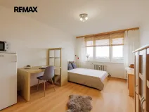 Prodej bytu 1+kk, Praha - Háje, Hlavatého, 27 m2
