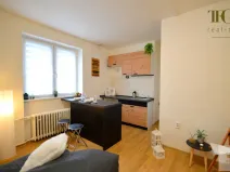 Prodej bytu 1+kk, Praha, Černokostelecká, 25 m2