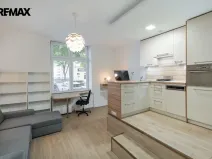 Prodej bytu 1+kk, Praha - Holešovice, U průhonu, 27 m2