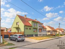 Prodej rodinného domu, Petrovice, 240 m2