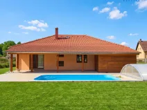 Prodej rodinného domu, Lišov - Velechvín, 135 m2