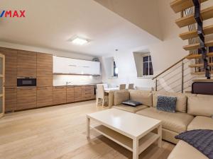 Prodej činžovního domu, Karlovy Vary, Bulharská, 635 m2