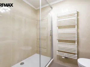 Prodej činžovního domu, Karlovy Vary, Bulharská, 635 m2