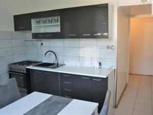 Prodej bytu 2+1, Ostrava - Přívoz, Arbesova, 63 m2