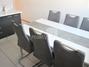 Prodej bytu 2+1, Ostrava - Přívoz, Arbesova, 63 m2