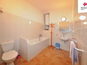 Prodej historického objektu, Český Krumlov, Dlouhá, 1100 m2