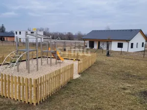 Prodej pozemku pro bydlení, Chlumec nad Cidlinou - Kladruby, 1216 m2