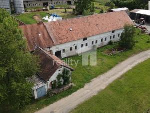 Prodej výrobních prostor, Studený, 562 m2