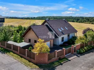 Prodej rodinného domu, Radějovice, 238 m2