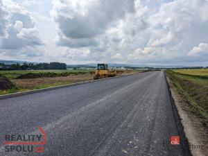 Prodej pozemku pro komerční výstavbu, Uherský Brod, Škrlovec, 21900 m2