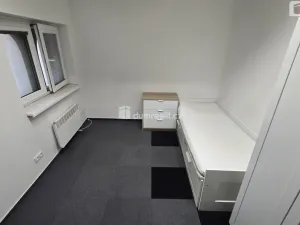 Pronájem bytu 1+kk, Praha - Hostavice, Pilská, 15 m2