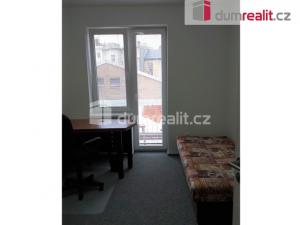 Pronájem bytu 3+1, Opava - Město, Kolářská, 70 m2