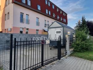 Prodej chaty, Praha 5, Lipová alej, 15 m2