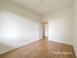 Pronájem bytu 2+kk, Praha - Vysočany, Svatošových, 46 m2