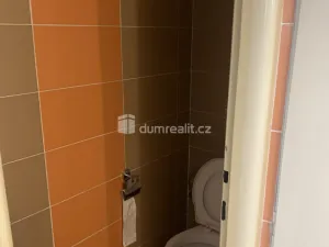 Pronájem bytu 1+kk, Praha 8, Zenklova, 17 m2