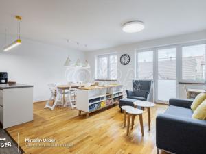 Prodej bytu 3+kk, Praha - Ďáblice, Ďáblická, 82 m2