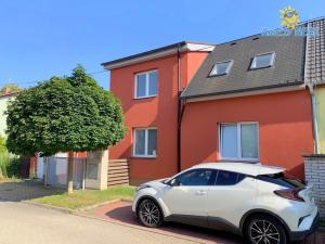 Pronájem bytu 2+1, Praha - Horní Počernice, Mezilesí, 78 m2