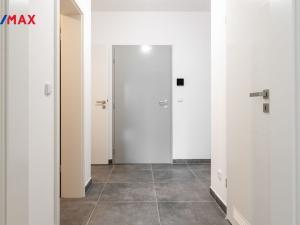 Prodej bytu 4+kk, Karlovy Vary, Šumavská, 108 m2