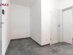 Prodej bytu 4+kk, Karlovy Vary, Šumavská, 108 m2