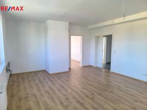 Prodej bytu 4+kk, Karlovy Vary, Šumavská, 108 m2