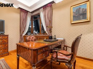 Prodej bytu 5+1, Karlovy Vary, U Imperiálu, 253 m2