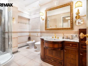 Prodej bytu 5+1, Karlovy Vary, U Imperiálu, 253 m2