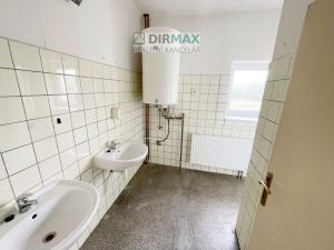 Prodej výrobních prostor, Klatovy - Luby, 3000 m2