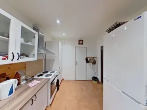 Prodej kanceláře, Karlovy Vary, Okružní, 556 m2